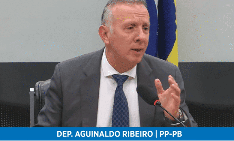 Câmara instala comissão de inteligência artificial e quer discutir datacenter