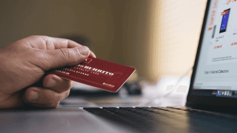 Cai número de consumidores na América latina sem conta bancária