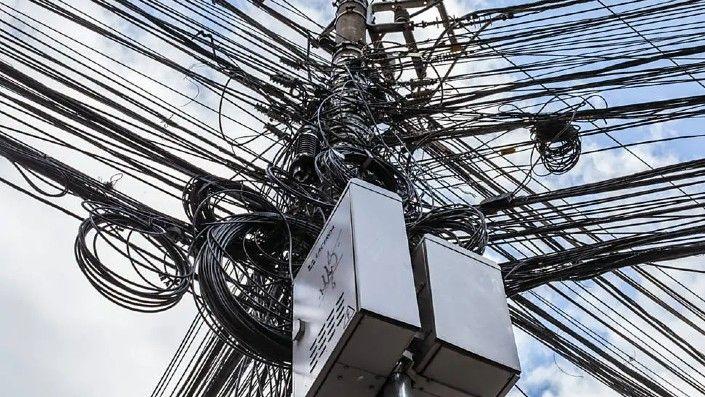 Anatel aprova representação contra a Neoenergia por discriminação de preços no compartilhamento de postes